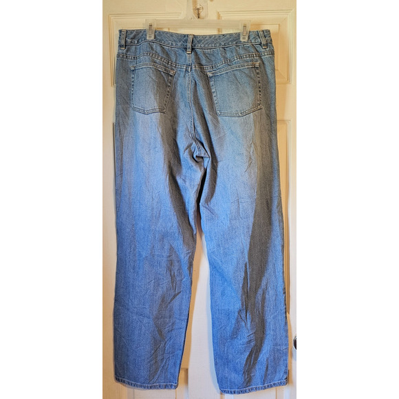 Liz Claiborne Women’s Jeans Straight Leg Blue Denim Mid Rise Size 14 Long - Picture 2 of 13